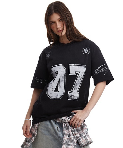 Ressaca(レサーカ)の「オーバーサイズユーズド加工ナンバーロゴプリントTシャツ(Tシャツ/カットソー・メンズ・ホワイト/ブラック・L/XL/M)」の22枚目の写真