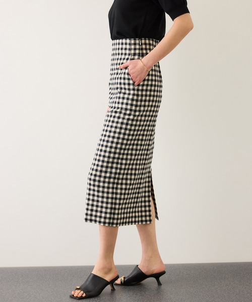 ROPE'（ロペ）の「[美人スカート]リネン混ギンガムチェックポケット付きタイトスカート/26SS・イージーケア（スカート・レディース・ブラック系その他・38/36）」の2枚目の写真
