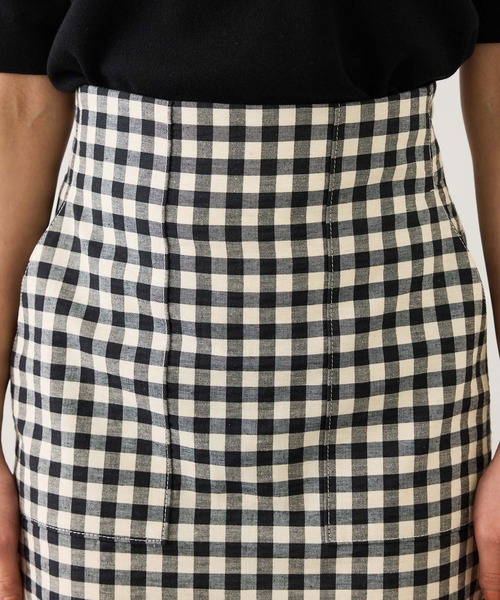 ROPE'（ロペ）の「[美人スカート]リネン混ギンガムチェックポケット付きタイトスカート/26SS・イージーケア（スカート・レディース・ブラック系その他・38/36）」の16枚目の写真