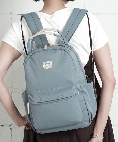 anello GRANDE(アネログランデ)の「"02"≪anello GRANDE≫motte/モッテ 8ポケット/15L もちっとハンドル ラウンド リュック(バックパック/リュック・レディース・サンドベージュ/グレー/ブルーグレー/ブラック・ONE SIZE)」の4枚目の写真