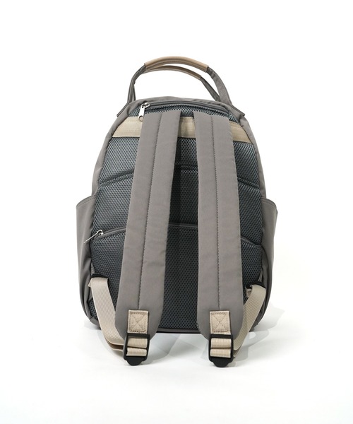 anello GRANDE(アネログランデ)の「"02"≪anello GRANDE≫motte/モッテ 8ポケット/15L もちっとハンドル ラウンド リュック(バックパック/リュック・レディース・サンドベージュ/グレー/ブルーグレー/ブラック・ONE SIZE)」の15枚目の写真