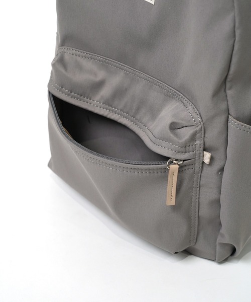 anello GRANDE(アネログランデ)の「"02"≪anello GRANDE≫motte/モッテ 8ポケット/15L もちっとハンドル ラウンド リュック(バックパック/リュック・レディース・サンドベージュ/グレー/ブルーグレー/ブラック・ONE SIZE)」の21枚目の写真