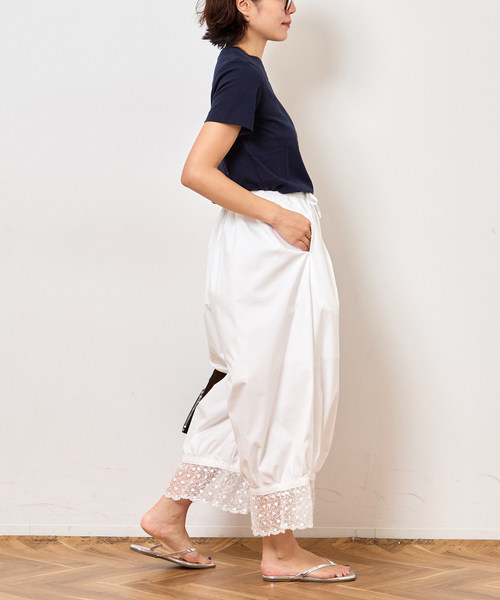 Bonum(ボナム)の「LACE HEM BALLOON パンツ(その他パンツ・レディース・ホワイト・FREE)」の8枚目の写真