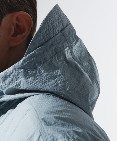 KALAPATTHAR（カラパタール）の「AIRY RIPSTOP NYLON TWO-WAY WIND BREAKER - LIGHT BLUE（ナイロンジャケット・メンズ・その他・MEDIUM/LARGE/X-LARGE）」の4枚目の写真