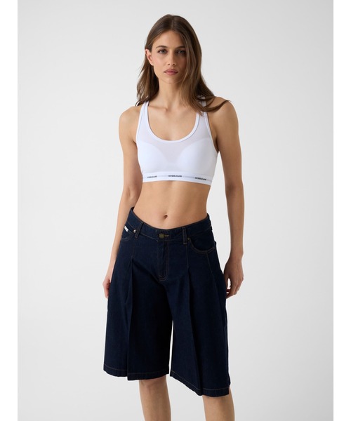 Guess(ゲス)の「GUESS JEANS Padded Bralette 下着(スポーツブラ・レディース・ホワイト/ブラック・X-SMALL/SMALL/MEDIUM)」の7枚目の写真