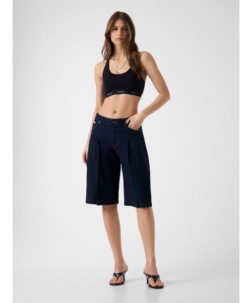 Guess(ゲス)の「GUESS JEANS Padded Bralette 下着(スポーツブラ・レディース・ホワイト/ブラック・X-SMALL/SMALL/MEDIUM)」の9枚目の写真