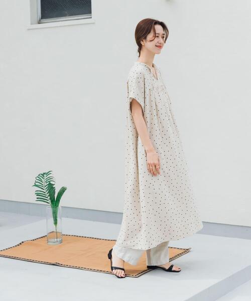 URBAN RESEARCH DOORS(アーバンリサーチドアーズ)の「リネンリヨセルドットワンピース(ワンピース・レディース・ナチュラル/ブラック・FREE)」の17枚目の写真