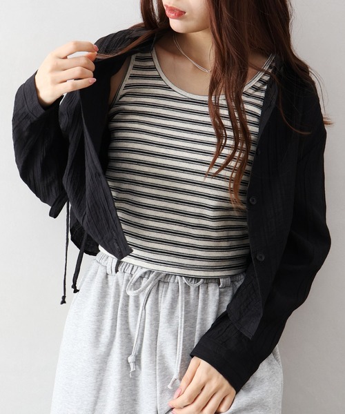 SpRay(スプレイ)の「サイドシャーリングシャツアンサンブル(シャツ/ブラウス・レディース・ブラック/サックスブルー/ホワイト/ピンク・FREE)」の13枚目の写真