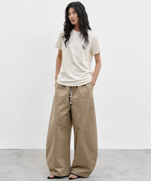 EIGHTHMONTH(エイスマンス)の「ホースワッペン クルーネックTシャツ EM26s057【EIGHTHMONTH】(Tシャツ/カットソー・レディース・ネイビー/アイボリー・S/M)」の13枚目の写真