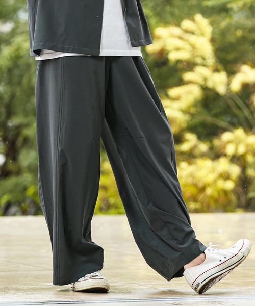 CAMBIO(カンビオ)の「mp14994- エアリークワイドカーブパンツ(その他パンツ・メンズ・チャコール/ブラック・XL/L/M)」の3枚目の写真