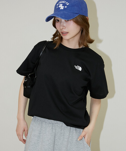 THE NORTH FACE(ザノースフェイス)の「THE NORTH FACE/ザ・ノース・フェイス Short Sleeve Back Square Logo Tee/ショートスリーブ バック スクエア ロゴ Tシャツ (NTW32447) 限定展開(ニット/セーター・レディース・オフホワイト/ブラック・MEDIUM/SMALL/X-LARGE/LARGE)」の8枚目の写真