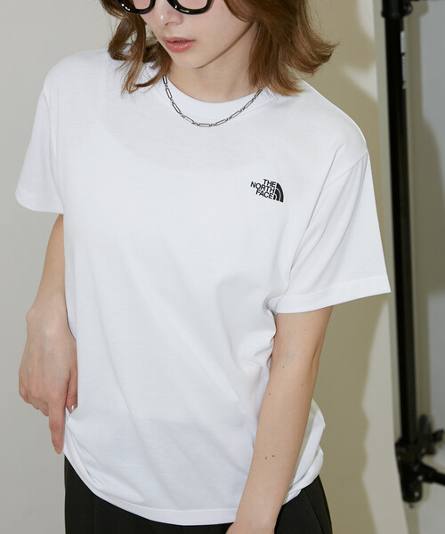 THE NORTH FACE(ザノースフェイス)の「THE NORTH FACE/ザ・ノース・フェイス Short Sleeve Back Square Logo Tee/ショートスリーブ バック スクエア ロゴ Tシャツ (NTW32447) 限定展開(ニット/セーター・レディース・オフホワイト/ブラック・MEDIUM/SMALL/X-LARGE/LARGE)」の15枚目の写真