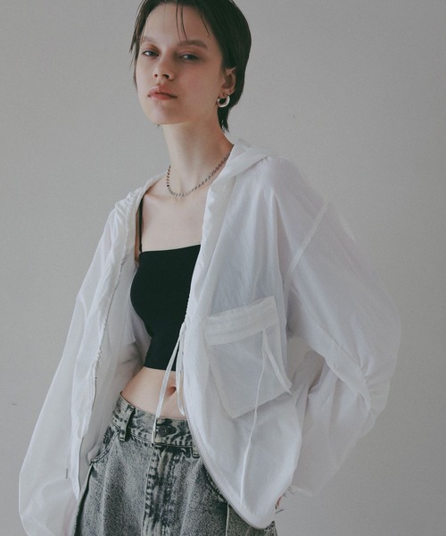 BAYFLOW(ベイフロー)の「【EF(エフ)】シアーフーディブルゾン(WOMEN)(その他アウター・レディース・オフホワイト/シルバーグレー・FREE)」の7枚目の写真