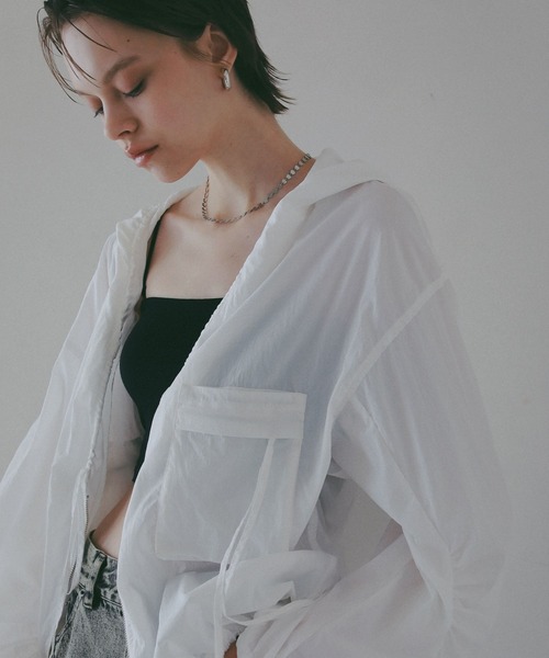 BAYFLOW(ベイフロー)の「【EF(エフ)】シアーフーディブルゾン(WOMEN)(その他アウター・レディース・オフホワイト/シルバーグレー・FREE)」の8枚目の写真