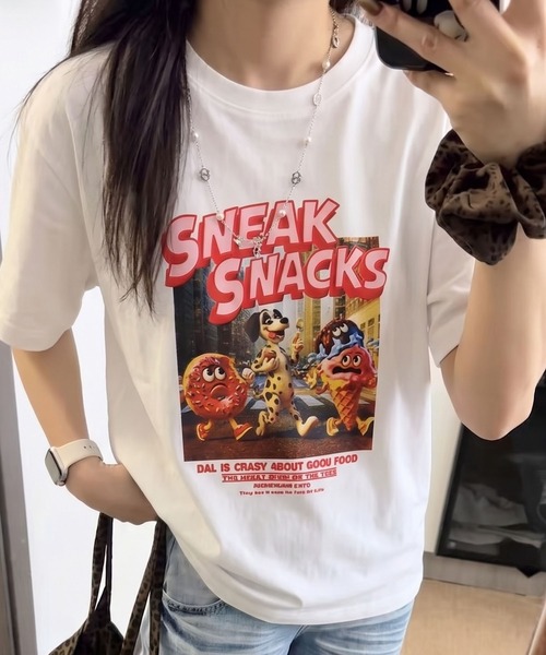 SpRay(スプレイ)の「ドーナツフレンズ Tシャツ(Tシャツ/カットソー・レディース・オフホワイト/ブルー/オートミール/スミクロ・FREE)」の2枚目の写真