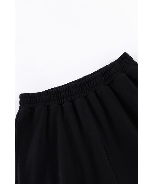 SUPPLIER(サプライヤー)の「スエットパンツ|Multiple Cross Leather Patch Loose Fit Sweat Pants|SUPPLIER(スウェットパンツ・メンズ・ブラック/ピンク・X-LARGE/LARGE/MEDIUM/SMALL)」の5枚目の写真