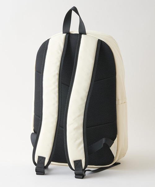 FILA(フィラ)の「【FILA/フィラ】【大きすぎないジャストサイズ 21L A4サイズ対応】スタンダードデイパック 軽量 コンパクト 通勤・通学 マザーズリュック(バックパック/リュック・メンズ・ブラック/レッド/アイボリー・FREE)」の20枚目の写真