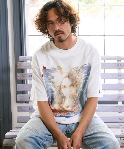 Chester(チェスター)の「mt10555- No saviors グリッチマリア&ローズワッペン ビッグTシャツ(10023)(Tシャツ/カットソー・メンズ・ホワイト/ブラック・M/L/XL)」の1枚目の写真