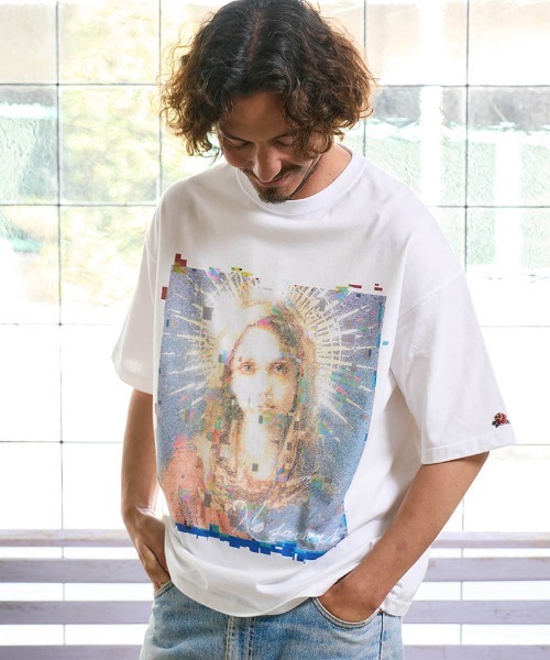 Chester(チェスター)の「mt10555- No saviors グリッチマリア&ローズワッペン ビッグTシャツ(10023)(Tシャツ/カットソー・メンズ・ホワイト/ブラック・M/L/XL)」の3枚目の写真