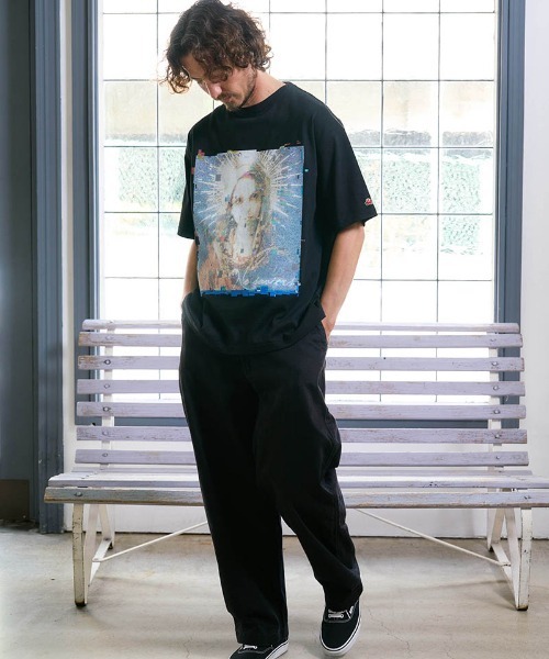 Chester(チェスター)の「mt10555- No saviors グリッチマリア&ローズワッペン ビッグTシャツ(10023)(Tシャツ/カットソー・メンズ・ホワイト/ブラック・M/L/XL)」の14枚目の写真
