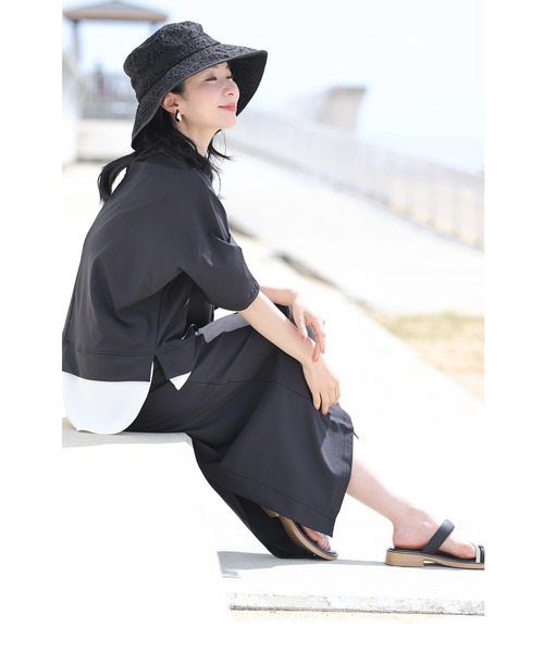 cawaii(カワイイ)の「普段使いもできる ラッシュガード(Tシャツ/カットソー・レディース・ライトベージュ/ブラック・FREE)」の5枚目の写真
