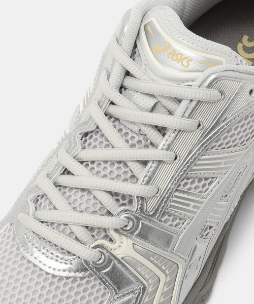 ASICS(アシックス)の「ASICS GEL-KAYANO 14 1203A537.025(スニーカー・メンズ・シルバー・27.5cm/26.5cm/24.5cm/24cm/23.5cm/27cm)」の6枚目の写真