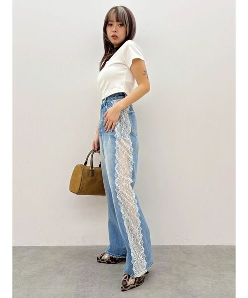EVRIS（エヴリス）の「サイドレースワイドデニムパンツ　ハイウエスト（デニムパンツ・レディース・ブルー/インディゴブルー・MEDIUM/SMALL）」の11枚目の写真