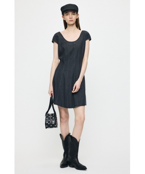 MOUSSY(マウジー)の「DENIM ミニドレス(ワンピース・レディース・ブルー/ブラック・1/2)」の19枚目の写真