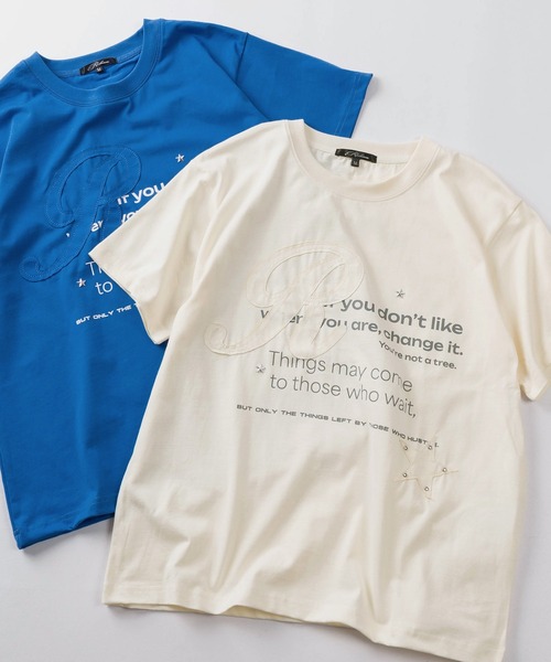 SlashDate(スラッシュデイト)の「【82】Y2K スタッズ ワッペン メッセージプリント クルーネックTシャツ/ユニセックス/レディース/メンズ(Tシャツ/カットソー・レディース・ピンク/アイボリー/ブラック/ブルー・S/L/M)」の2枚目の写真