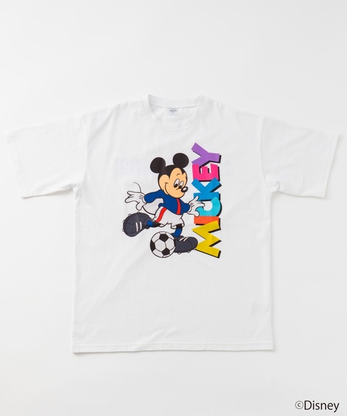 and D. petit main(アンドディープティマイン)の「【親子リンク】【Disney】【DAD】サッカー半袖Tシャツ(Tシャツ/カットソー・レディース・ホワイト・F)」の1枚目の写真