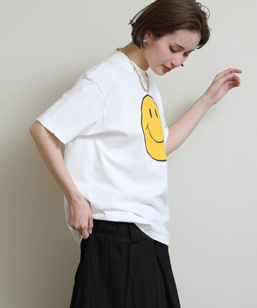 Re Fiina(フィーナ)の「スマイルTEE(Tシャツ/カットソー・レディース・オフホワイト/チャコールグレー・M)」の12枚目の写真
