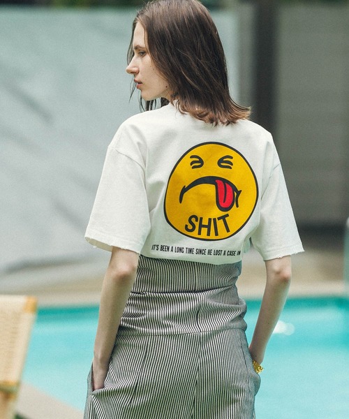 Re Fiina(フィーナ)の「スマイルTEE(Tシャツ/カットソー・レディース・オフホワイト/チャコールグレー・M)」の18枚目の写真