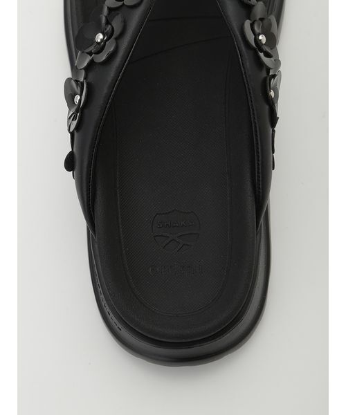 SHAKA(シャカ)の「【emmi×SHAKA】KHAZANA THONG EX for emmi(スニーカー・レディース・ブラック・24/23/22/25)」の6枚目の写真