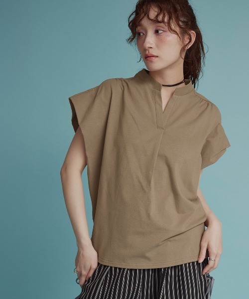 W:Huku(フーク)の「キーネック フレンチスリーブ カット Tシャツ(Tシャツ/カットソー・レディース・チャコール/ライトブラウン・FREE)」の20枚目の写真