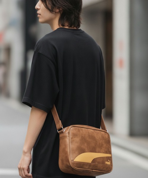 PUMA（プーマ）の「【PUMA/プーマ】【容量4L 高見えPUレザー】ビンテージPUショルダーバッグ 内ポケット付き レトロ ストリート y2k スポーツミックス 古着風 おしゃれ ユニセックス（ショルダーバッグ・メンズ・グリーン/ブラック/ブラウン/ホワイト・FREE）」の2枚目の写真