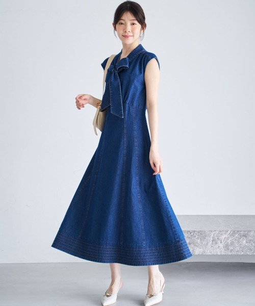 NOELA(ノエラ)の「デニムリボンワンピース(ワンピース・レディース・インディゴブルー/ダークインディゴブルー・S/M)」の4枚目の写真