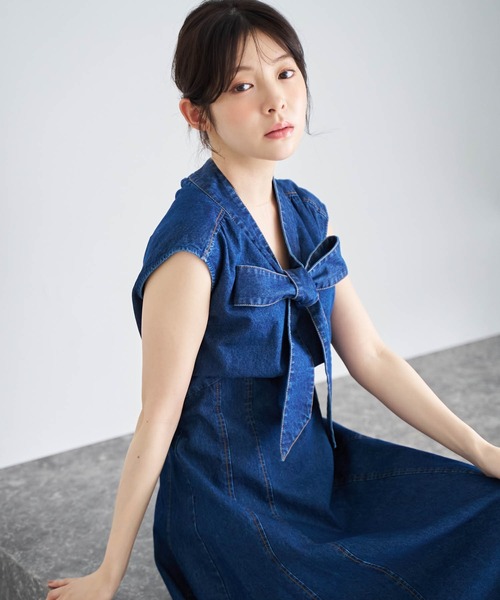 NOELA(ノエラ)の「デニムリボンワンピース(ワンピース・レディース・インディゴブルー/ダークインディゴブルー・S/M)」の7枚目の写真