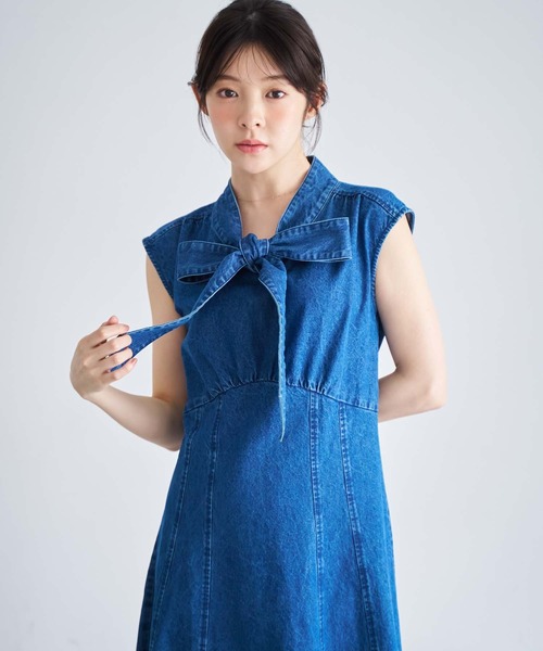 NOELA(ノエラ)の「デニムリボンワンピース(ワンピース・レディース・インディゴブルー/ダークインディゴブルー・S/M)」の14枚目の写真