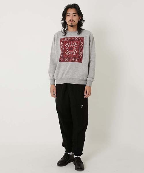 HOLLYWOOD RANCH MARKET(ハリウッドランチマーケット)の「ペイズリーバンダナプリント クルーネックスウェット(スウェット・メンズ・レッド/ブルー・S/M/L/XL)」の13枚目の写真