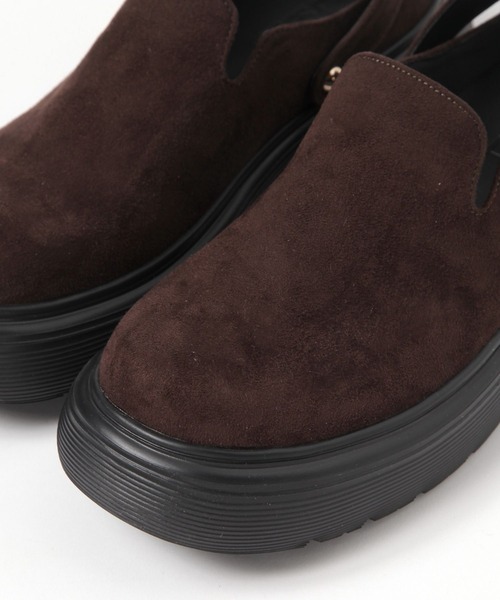 LAKOLE(ラコレ)の「ぷっくりベルトサボ / 801805(その他シューズ・レディース・ブラウン/ブラック・LARGE/MEDIUM)」の4枚目の写真