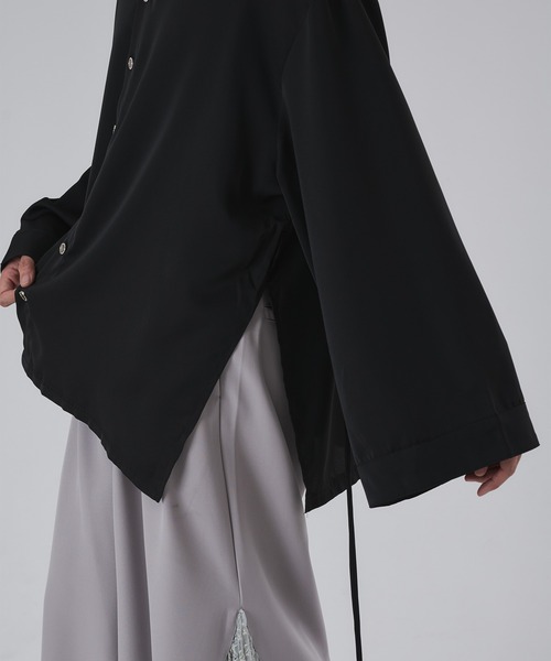 狐独(コドク)の「コードフレアスリーブシャツ(シャツ/ブラウス・メンズ・ブルー/ブラック・MEDIUM/LARGE)」の17枚目の写真