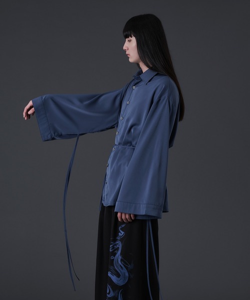 狐独(コドク)の「コードフレアスリーブシャツ(シャツ/ブラウス・メンズ・ブルー/ブラック・MEDIUM/LARGE)」の14枚目の写真
