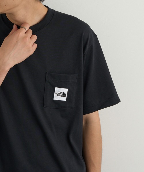THE NORTH FACE(ザノースフェイス)の「【THE NORTH FACE】S/S SQ LG POCKET T(Tシャツ/カットソー・メンズ・ネイビー/ブラック・M/L)」の1枚目の写真