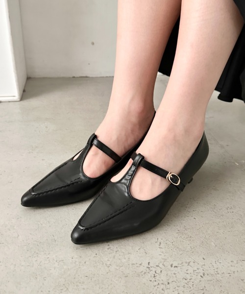 wears（ウェアーズ）の「【ローヒール】ポインテッドトゥTストラップ メリージェーンパンプス（パンプス・レディース・ブラウン/ブラック/オフホワイト・23.5cm/24.5cm）」の21枚目の写真