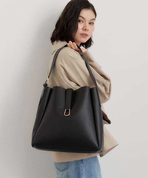 THE SHOP TK (ザ ショップ ティーケー )の「スエード調&スムースワンショルダーバッグ(ショルダーバッグ・レディース・カーキ系3/ブラック/ピンク系その他・00)」の2枚目の写真