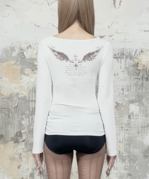 ETRE AU SOMMET(エトレオソメ)の「Drape Wing Shirring Long Sleeve (White)(Tシャツ/カットソー・レディース・ホワイト・FREE)」の7枚目の写真