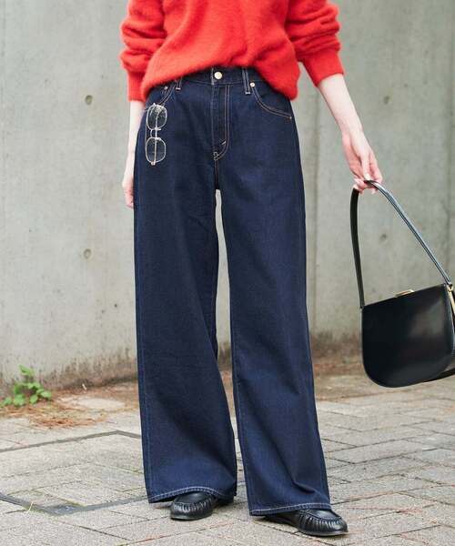 Levi's(リーバイス)の「Levi’s/リーバイス SLOBE別注 CINCH WIDE LEG デニムパンツ(デニムパンツ・レディース・ネイビー/ブルー・26cm/25cm/24cm/29cm/23cm/28cm/27cm)」の5枚目の写真