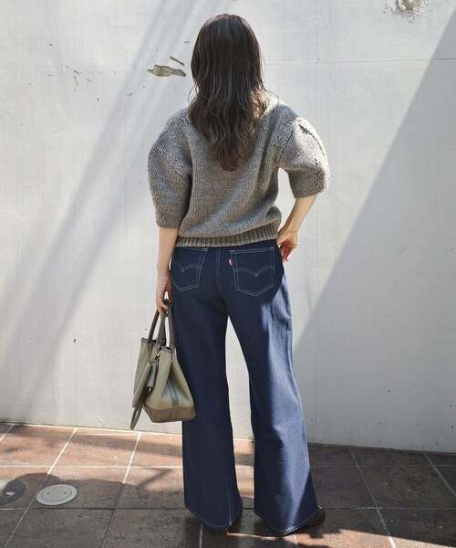 Levi's(リーバイス)の「Levi’s/リーバイス SLOBE別注 CINCH WIDE LEG デニムパンツ(デニムパンツ・レディース・ネイビー/ブルー・26cm/25cm/24cm/29cm/23cm/28cm/27cm)」の9枚目の写真