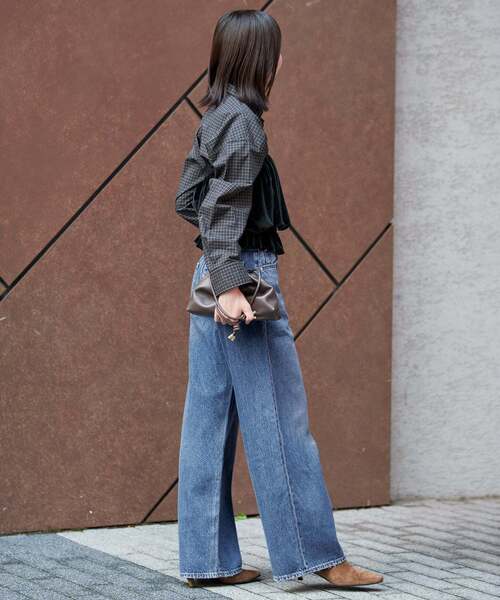 Levi's(リーバイス)の「Levi’s/リーバイス SLOBE別注 CINCH WIDE LEG デニムパンツ 【洗濯機使用可能】(デニムパンツ・レディース・ネイビー/ブルー・26cm/25cm/24cm/29cm/23cm/28cm/27cm)」の16枚目の写真