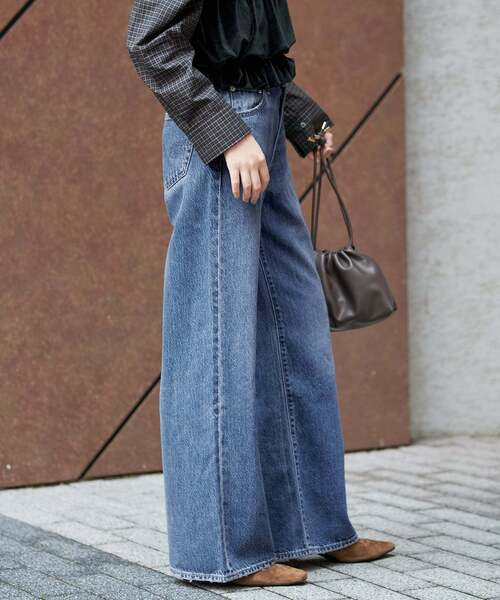 Levi's(リーバイス)の「Levi’s/リーバイス SLOBE別注 CINCH WIDE LEG デニムパンツ 【洗濯機使用可能】(デニムパンツ・レディース・ネイビー/ブルー・26cm/25cm/24cm/29cm/23cm/28cm/27cm)」の7枚目の写真